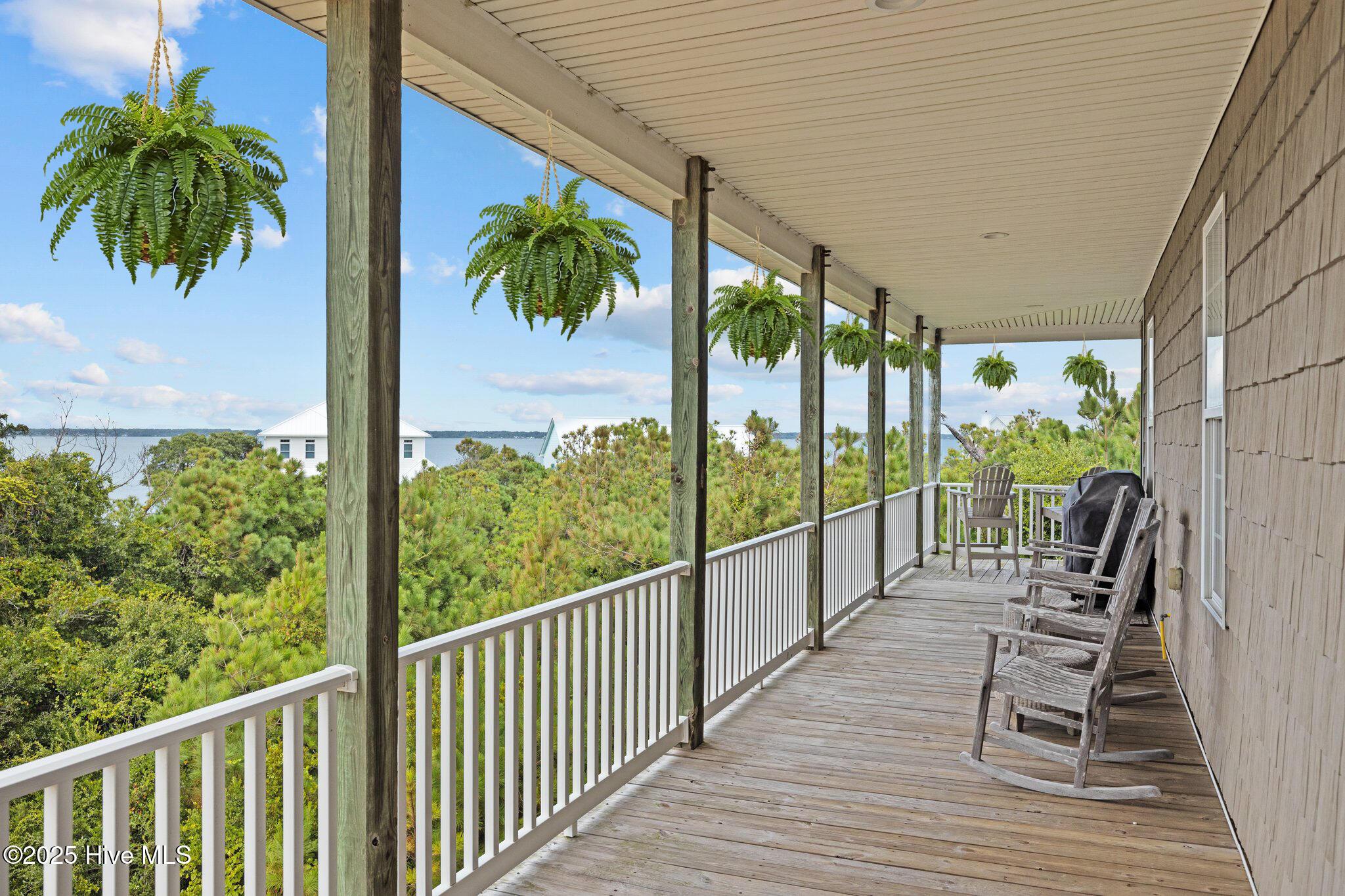 Image 3: 16925175584_3