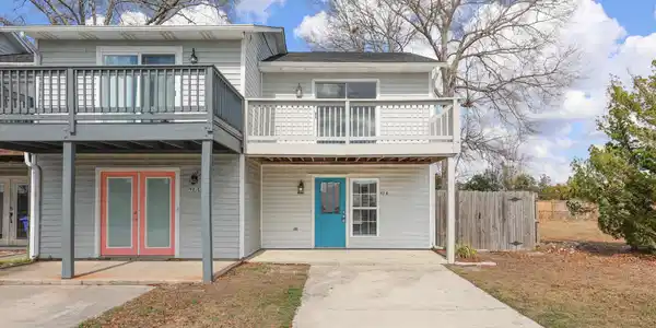 92 Shoreline Drive