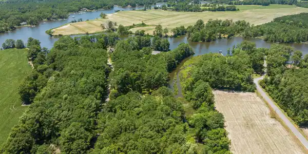 Image 3: 23-web-or-mls-DJI_0022