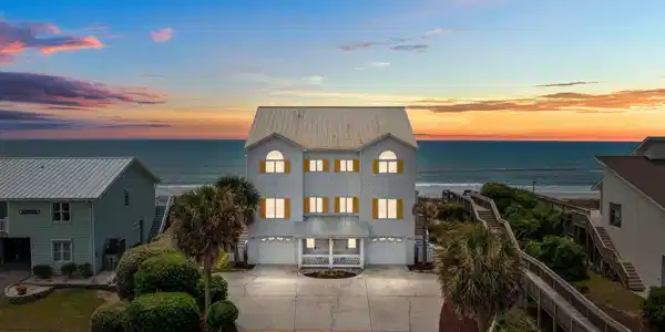 3903 Ocean Drive