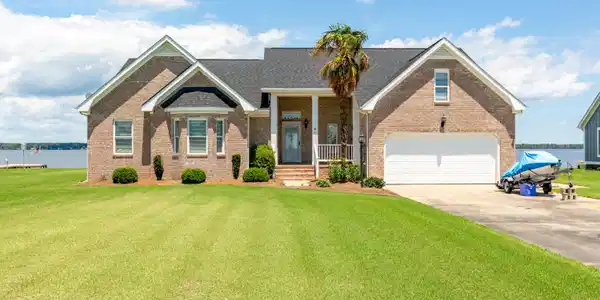 128 Durant Street