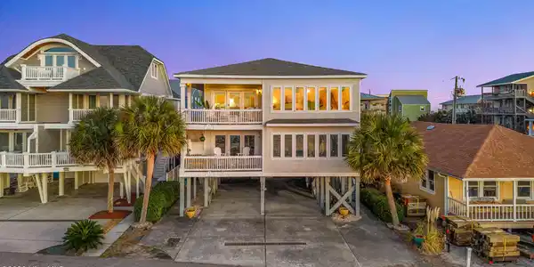 710 Waynick Boulevard Unit A Upper