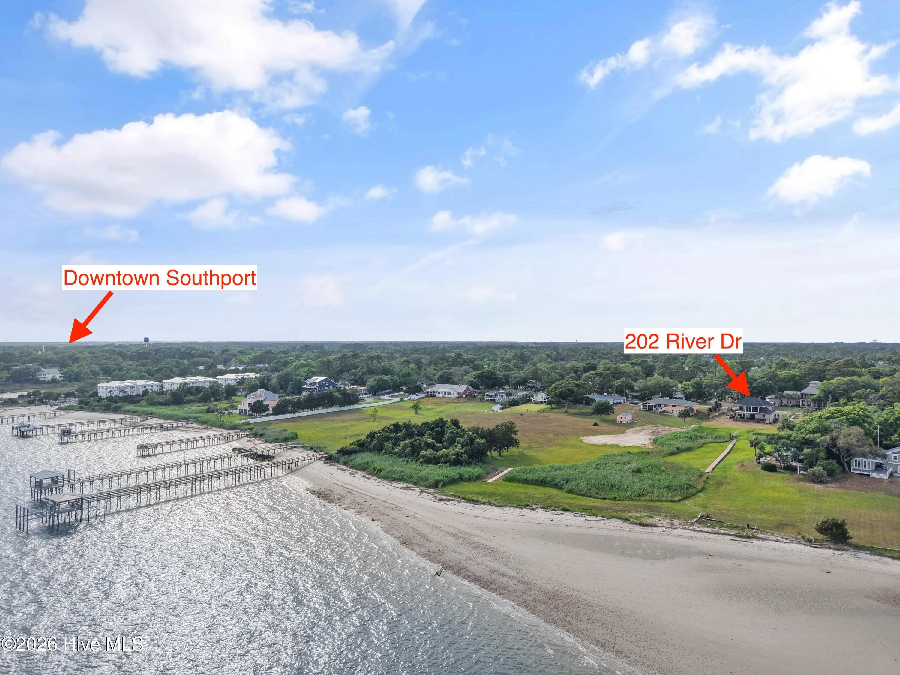Image 3: 202RiverDr - 89