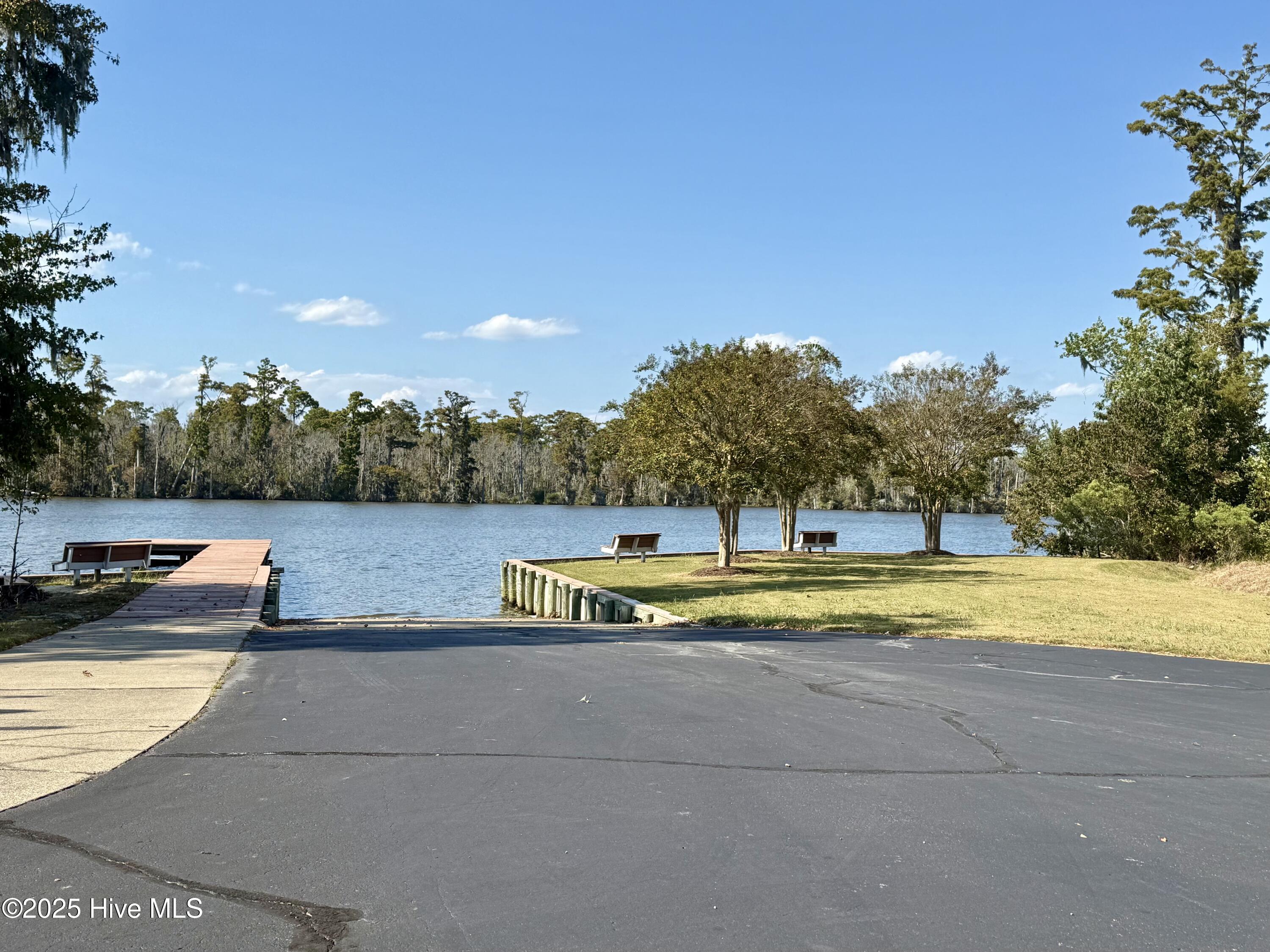 Image 4: Boat Ramp