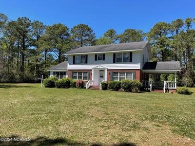 152 W Bayshore Drive