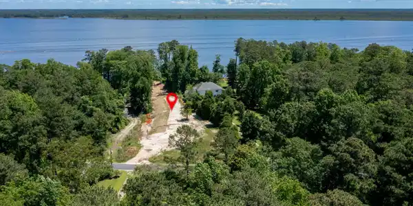 Image 2: Lot View