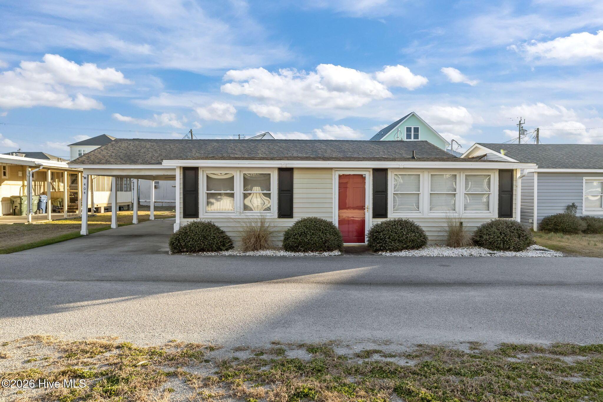 Image 2: 404 Dobbs St