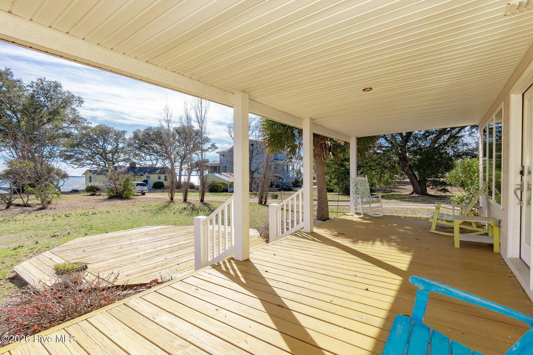 Image 4: 26-web-or-mls-chadwick-visuals-213-sea-t