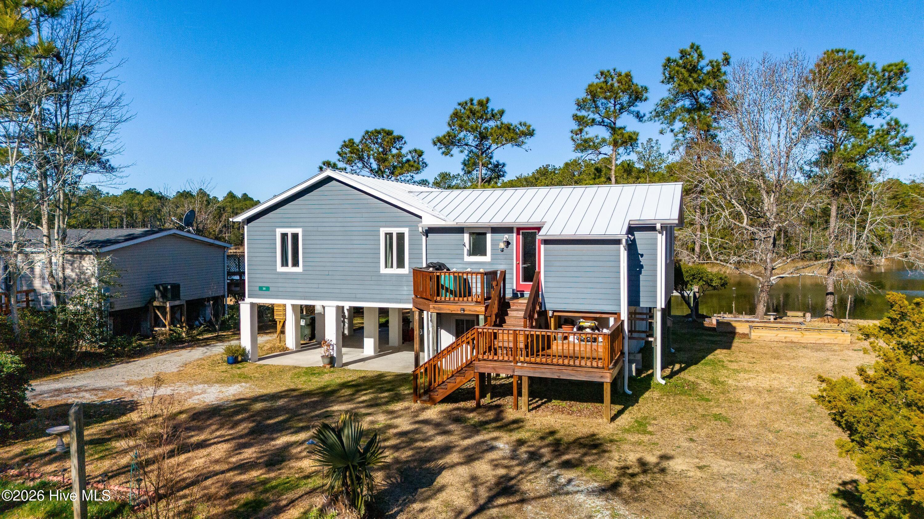 Image 3: 003_Exterior Front