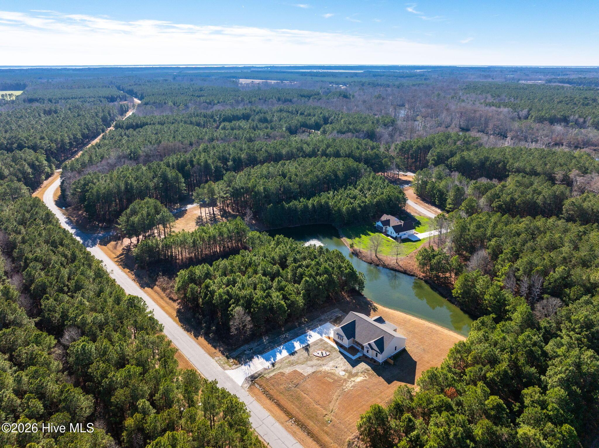 Image 3: 58-web-or-mls-11_Riversound Dr_321_FullS