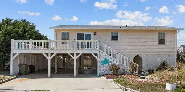 1201 Emerald Drive
