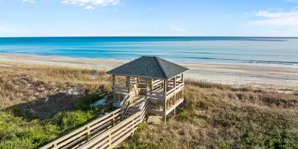 Image 3: 8-web-or-mls-DJI_0752