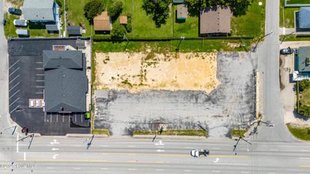 413 W Fort Macon Road