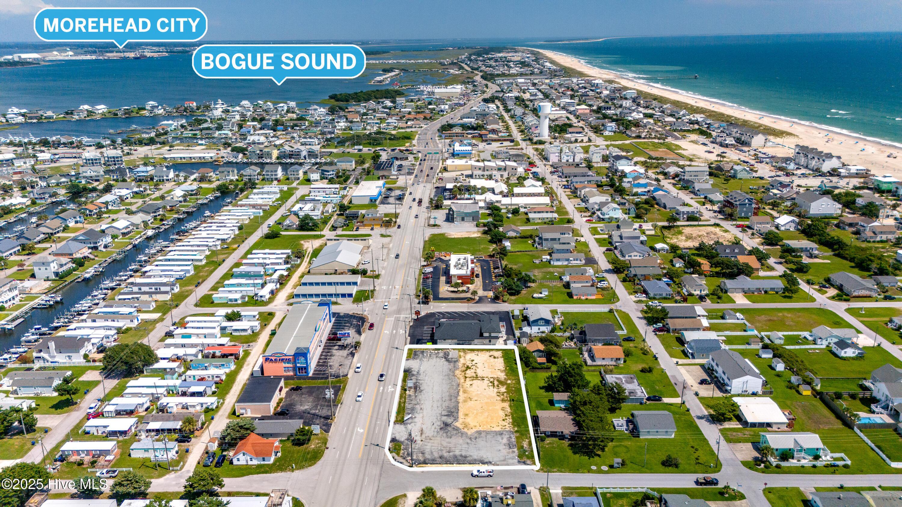 Image 2: Beach Tavern Parcel