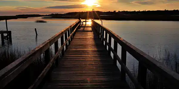 Image 4: pier