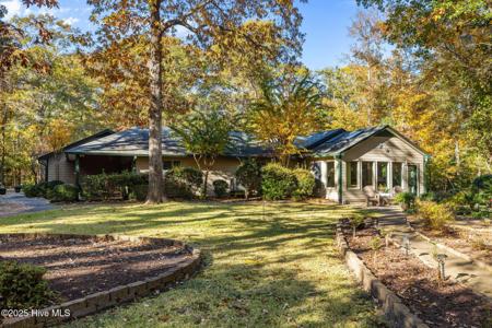 119 White Oak Bluff Road