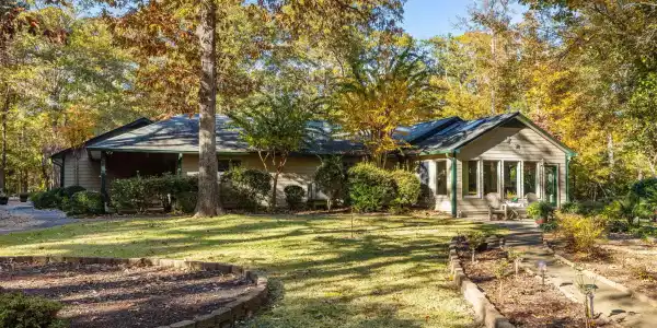 119 White Oak Bluff Road