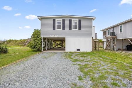 3794 Island Drive