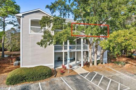 3030 Marsh Winds Circle Unit 106