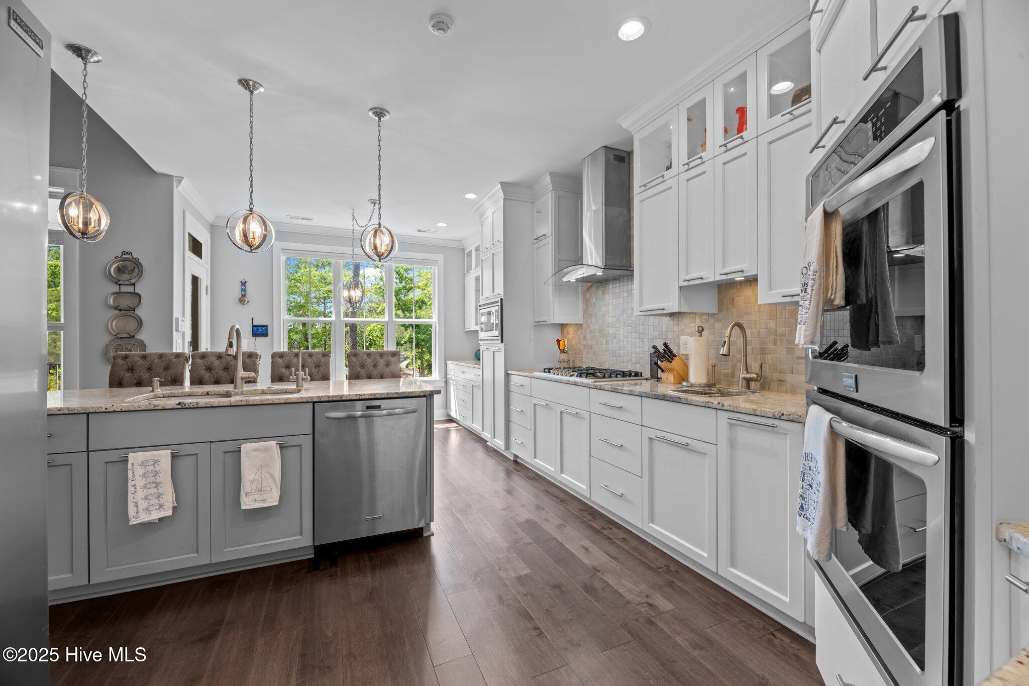 Image 3: 164 Cape Hatteras Pt