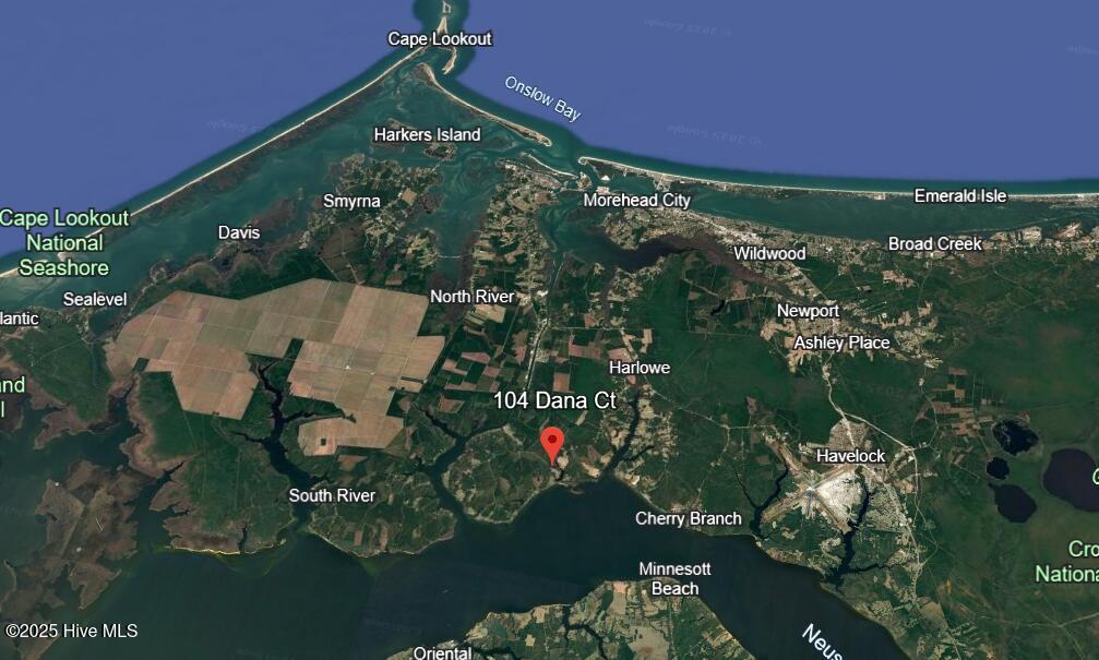 Image 4: Crystal Coast Location