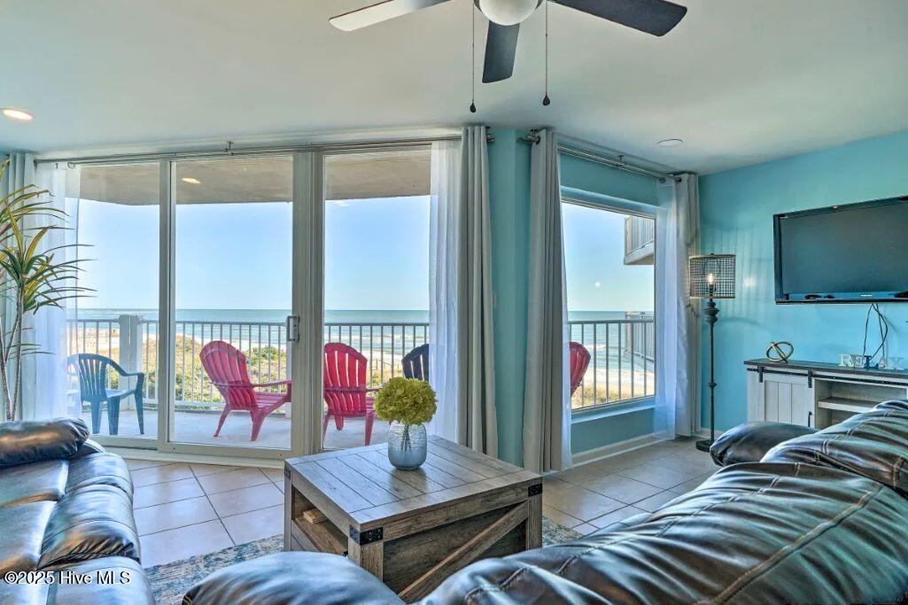 Image 2: Living Room