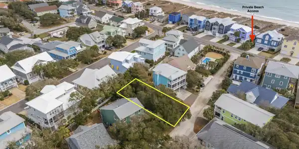 218 Water Oak Circle