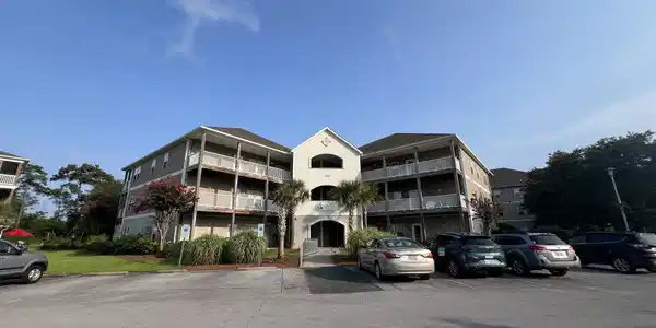 300 Lighthouse Lane Unit 3 B1