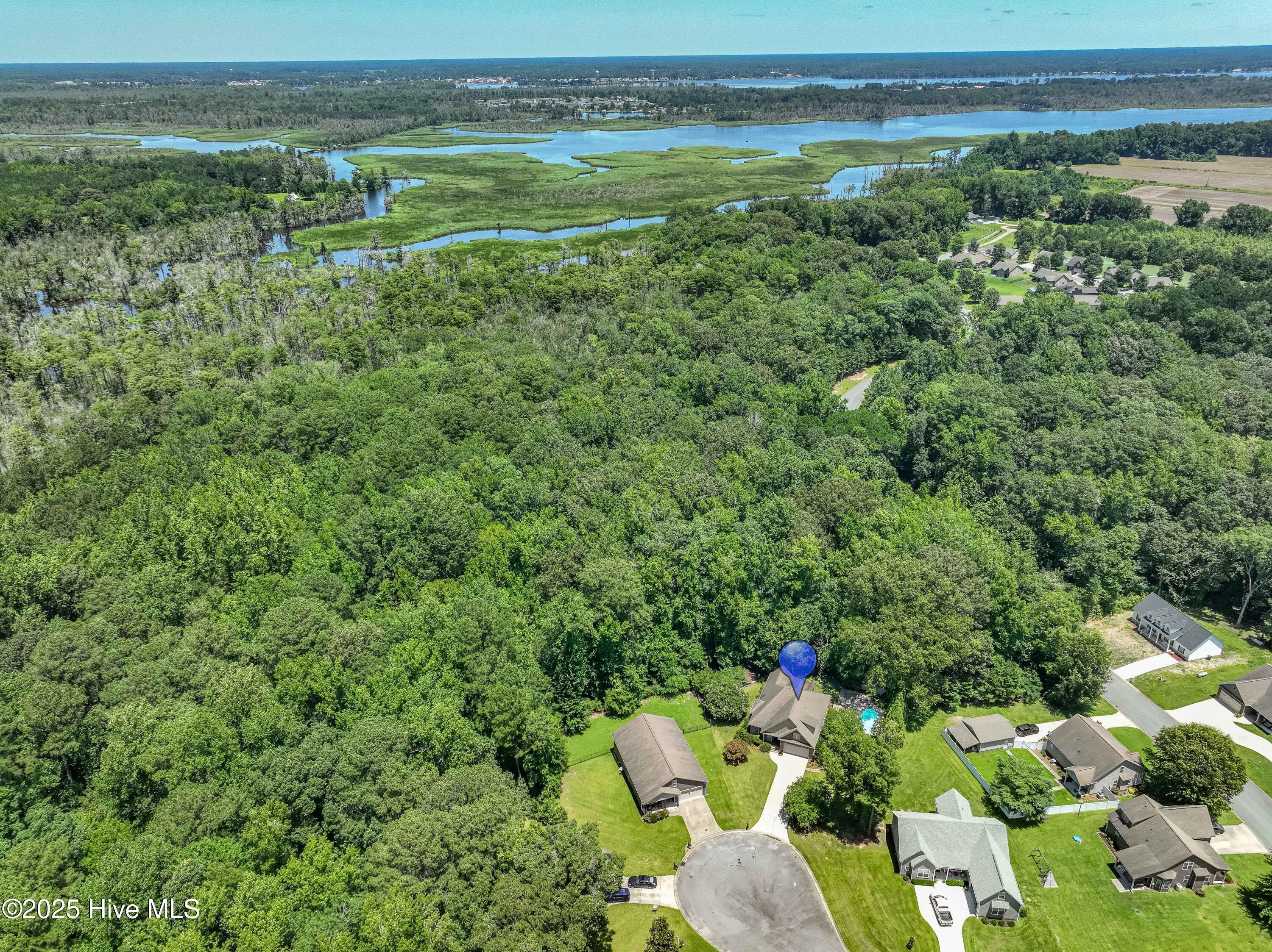 Image 4: 004 Waterfront Community on Chocowinity