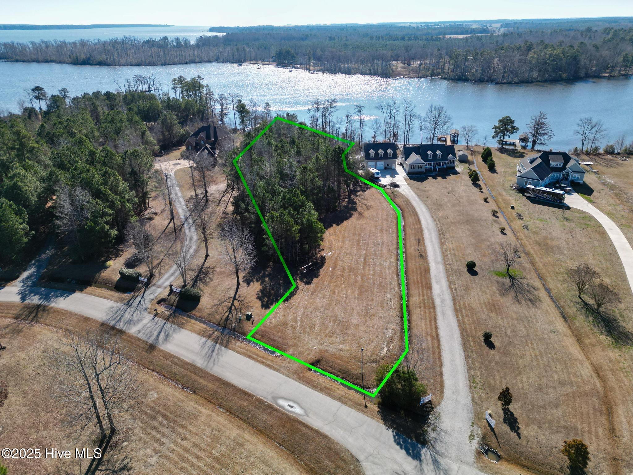 Image 3: 118 Dockery Dr-2