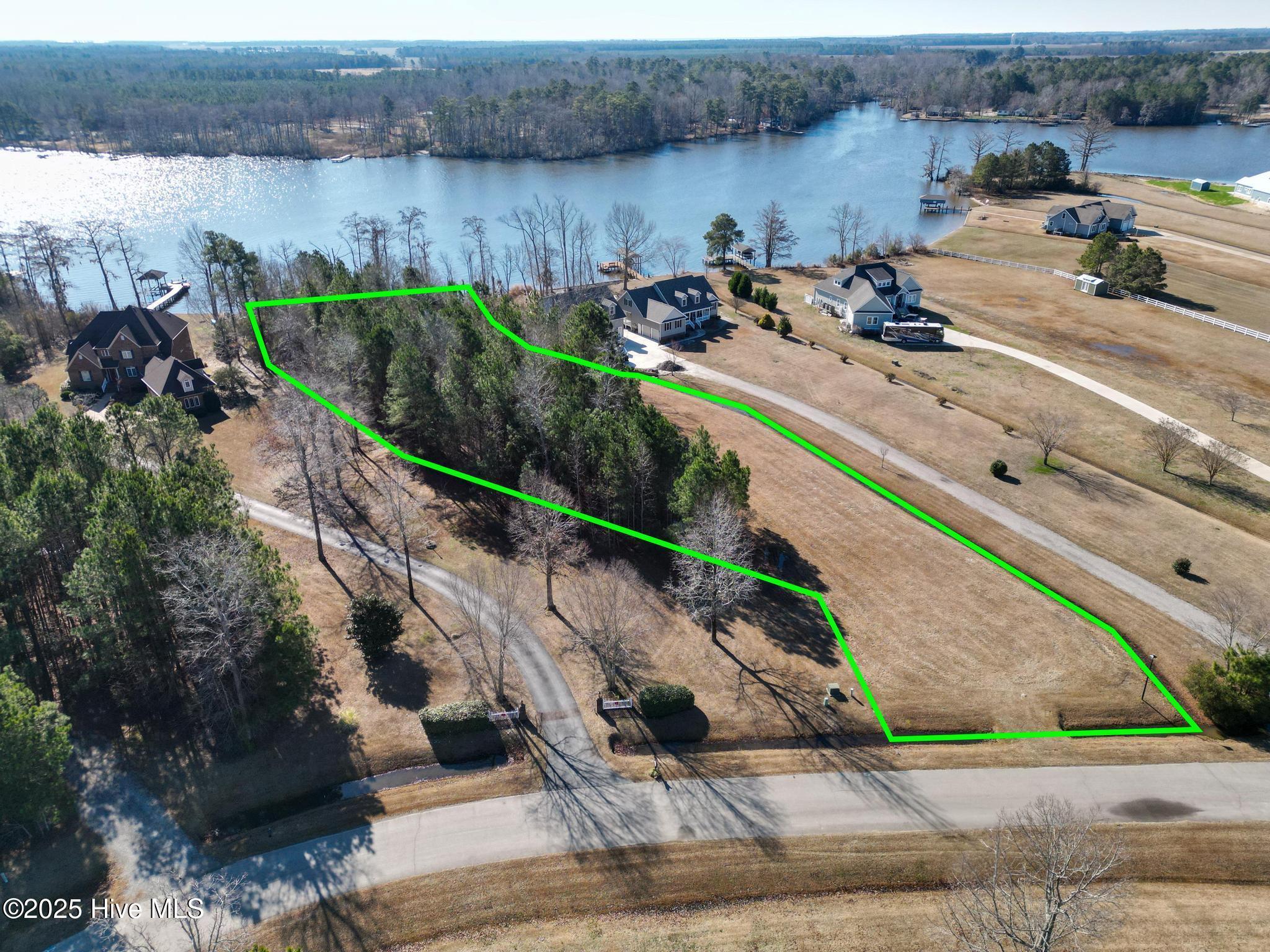 Image 4: 118 Dockery Dr-4
