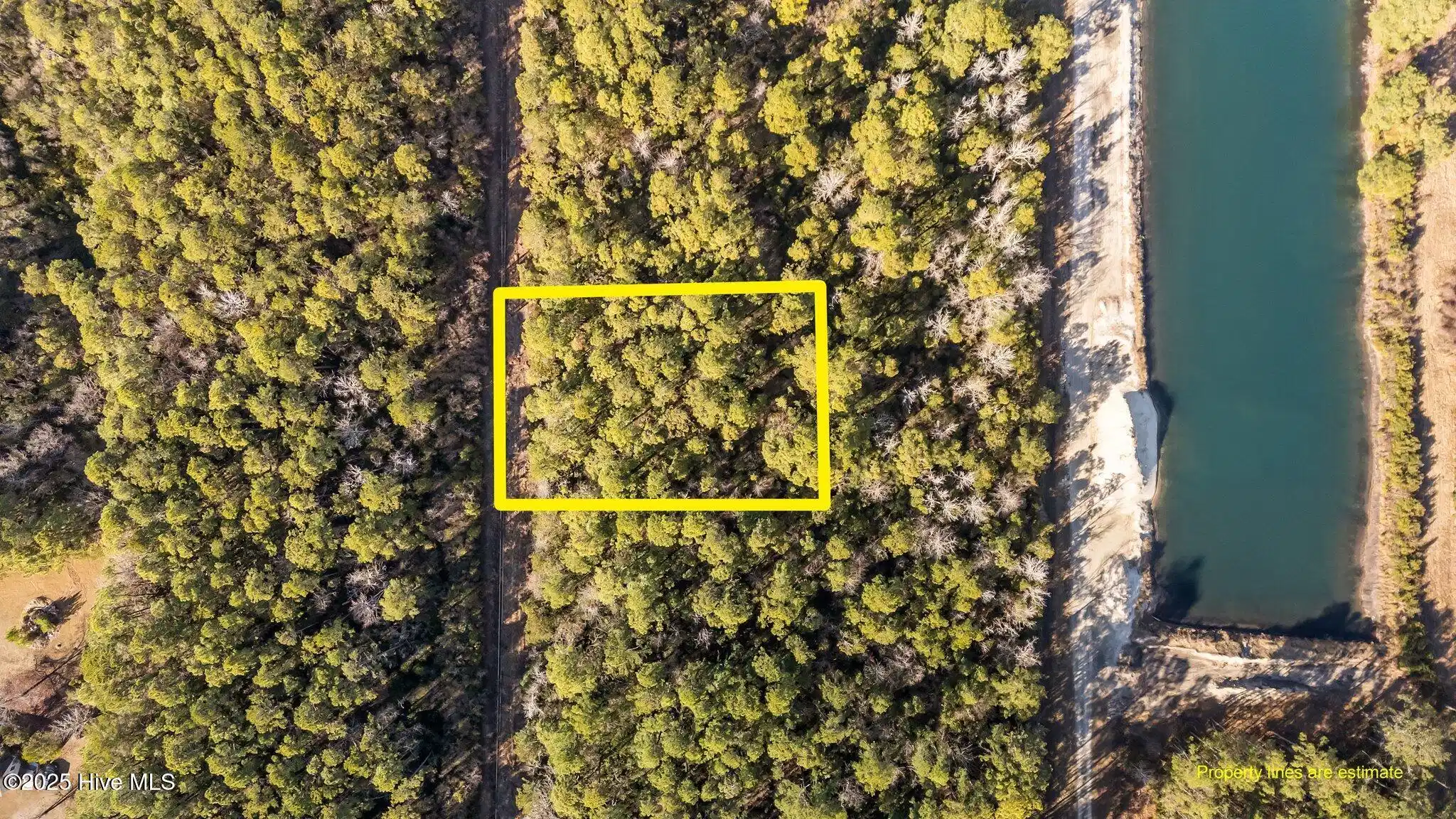 Image 1: 1-web-or-mls-DJI_20250214152000_0391_D_1