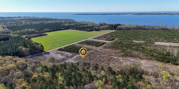 1 Boat Ramp Road