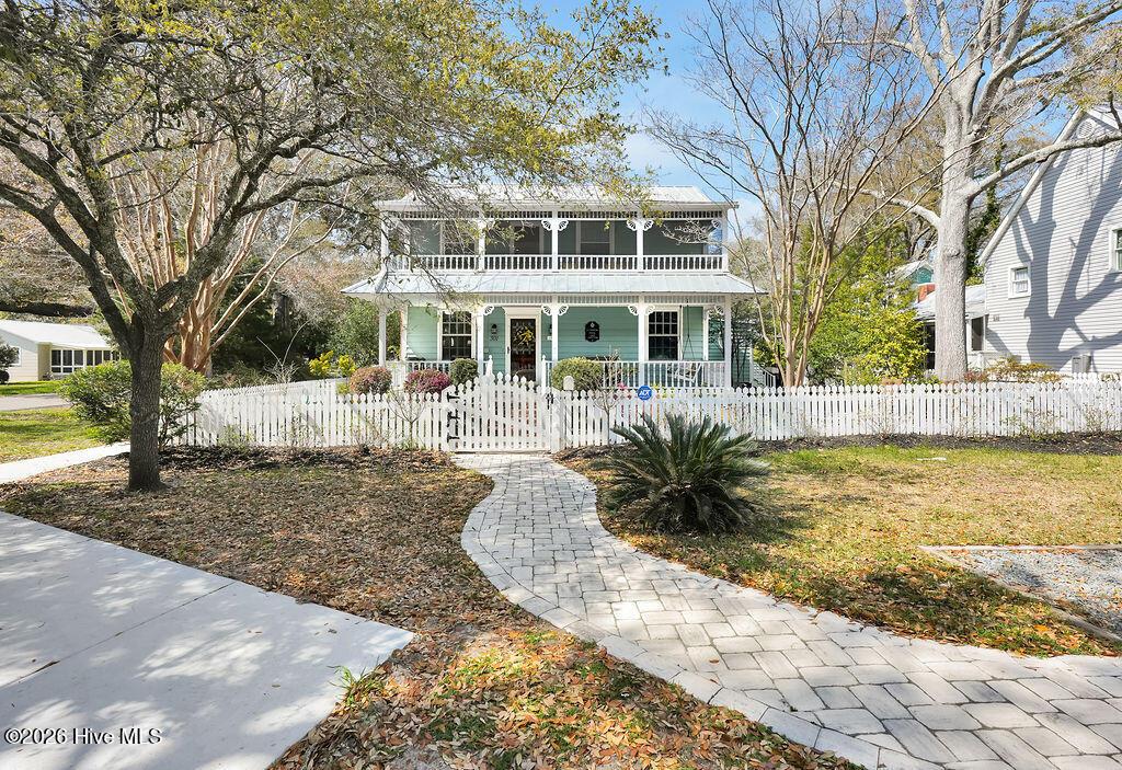 Image 2: 301E.WestStreet-01