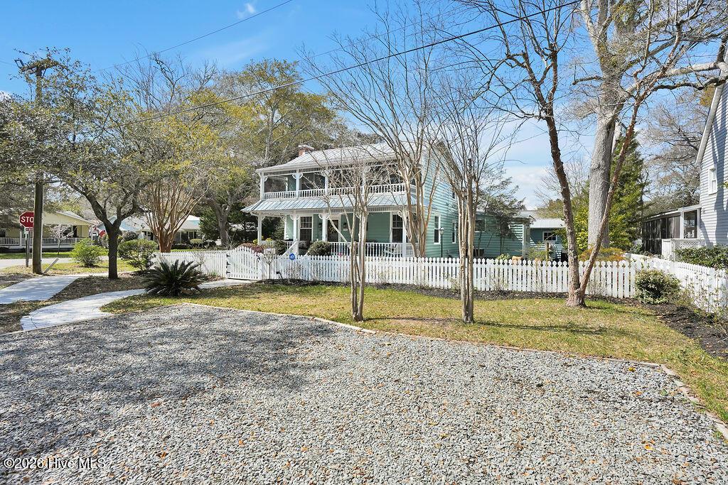 Image 4: 301E.WestStreet-02