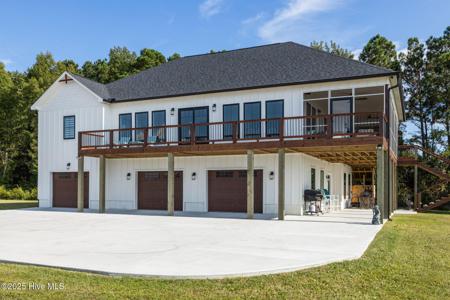 203 Willet Drive