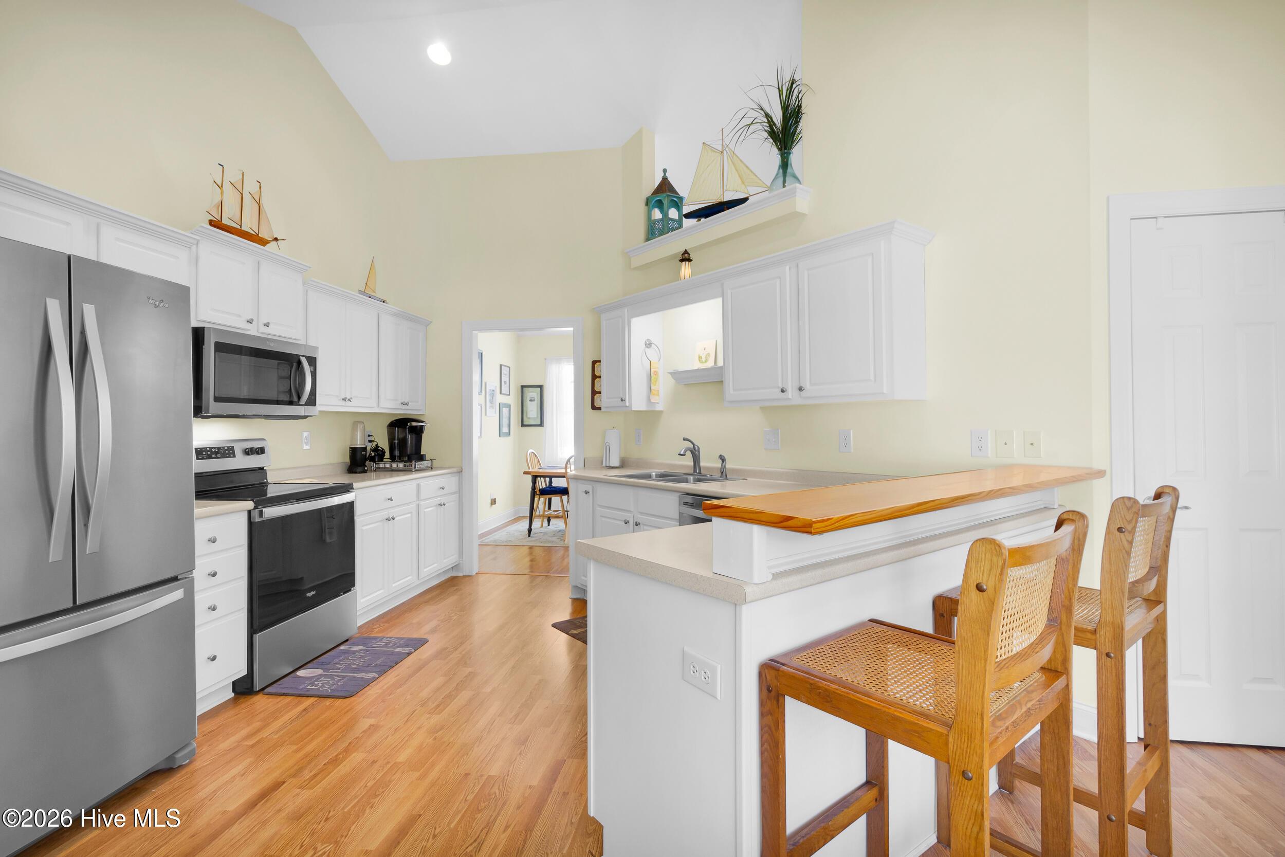 Image 4: 5703 Barbary Coast Drive