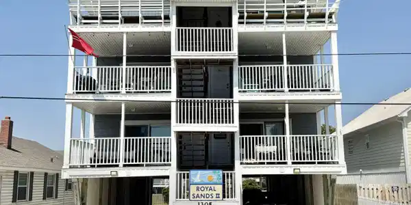1305 Carolina Beach Avenue N Unit 1b