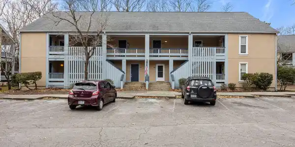 1306 Harbourside Drive