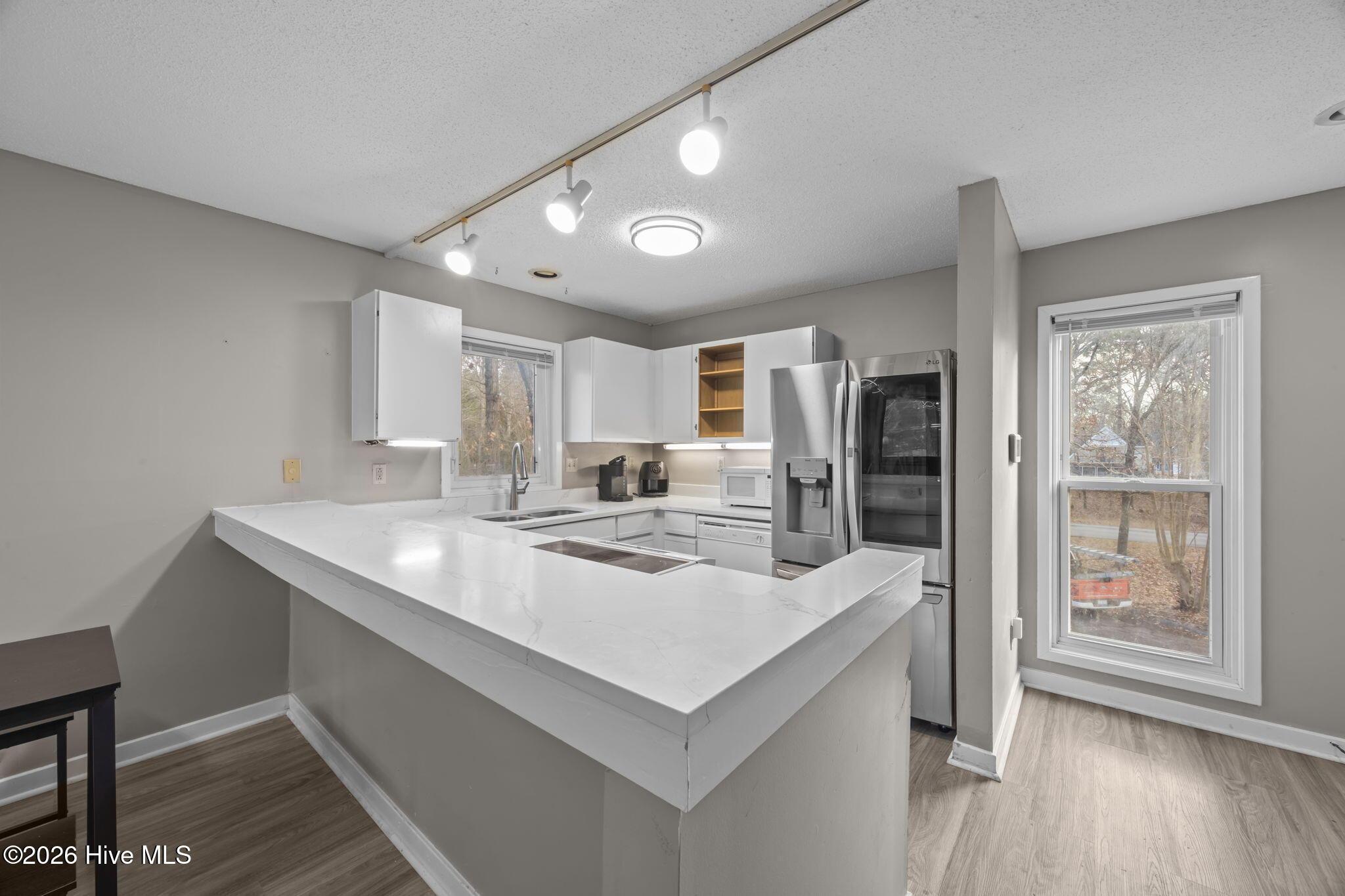 Image 3: Upgraded Kitchen