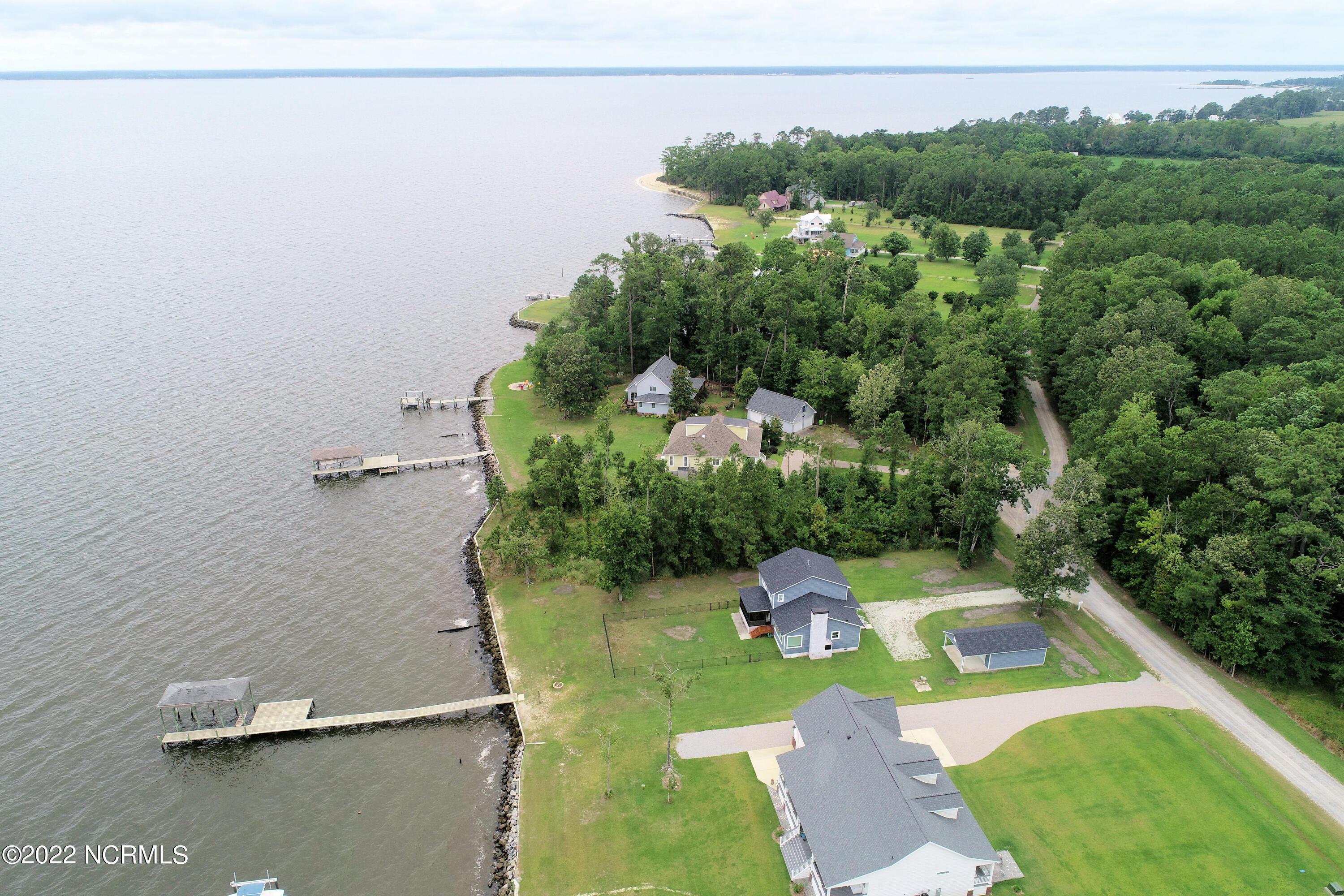 Image 4: View SW over Neuse