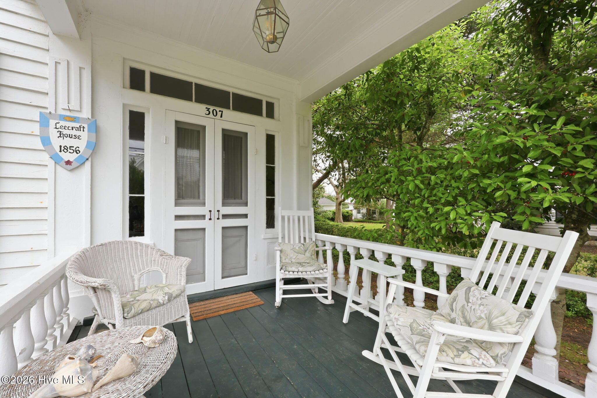 Image 3: 7-web-or-mls-307 ann st 007