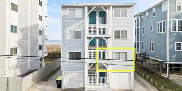 209 Carolina Beach Avenue S Unit B1