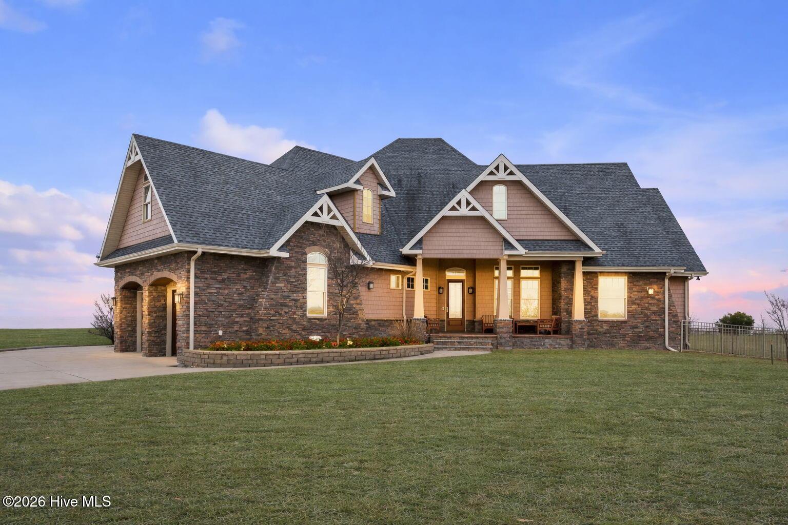 Image 1: 2-web-or-mls-Exterior 2 twilight