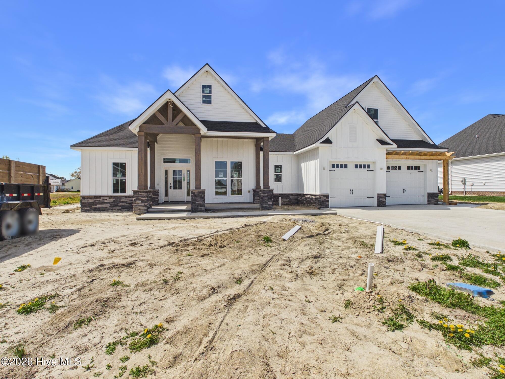 Image 4: CAM06278G6-PR0017-STILL004