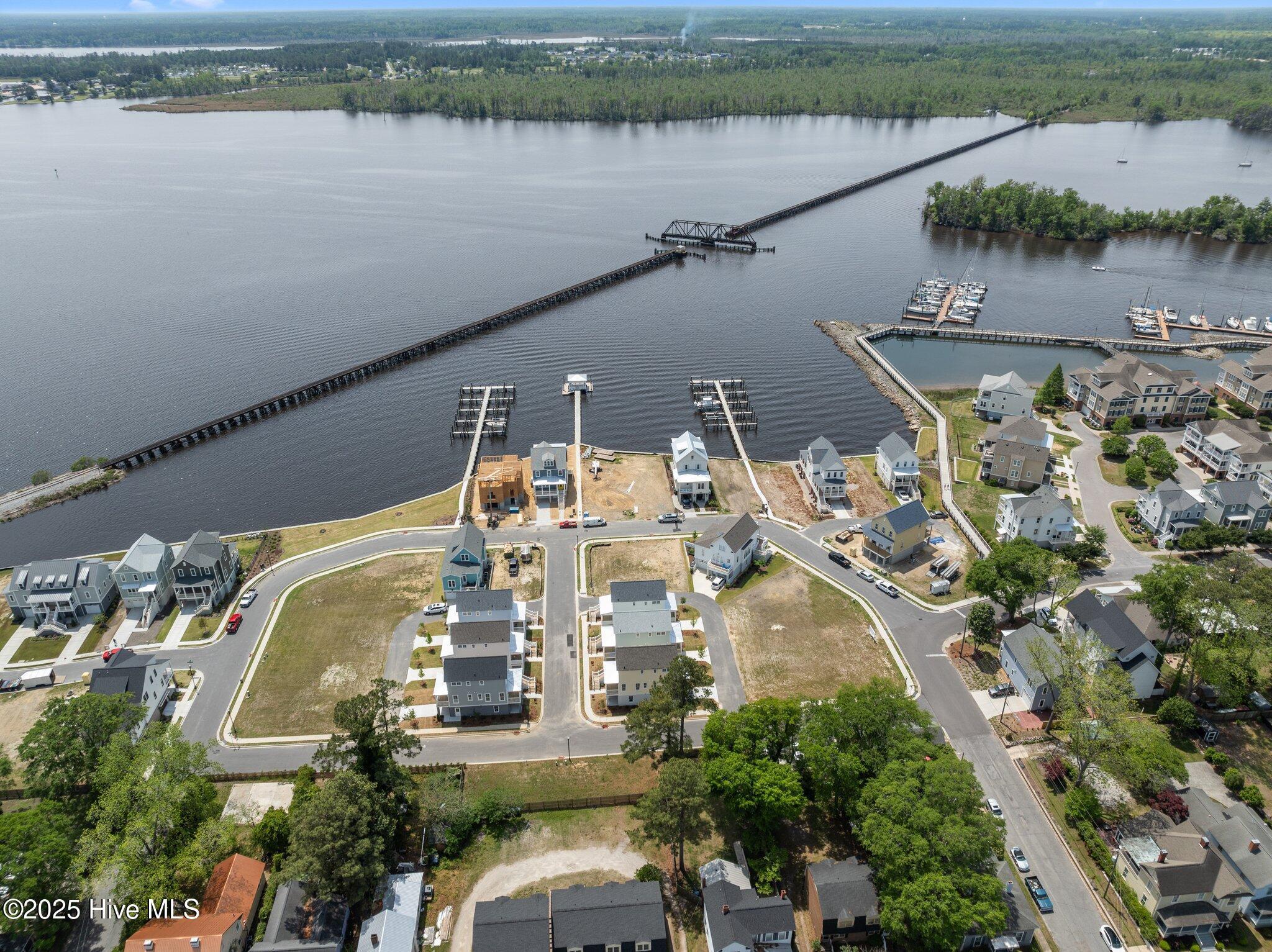 Image 2: 9-web-or-mls-DJI_0636