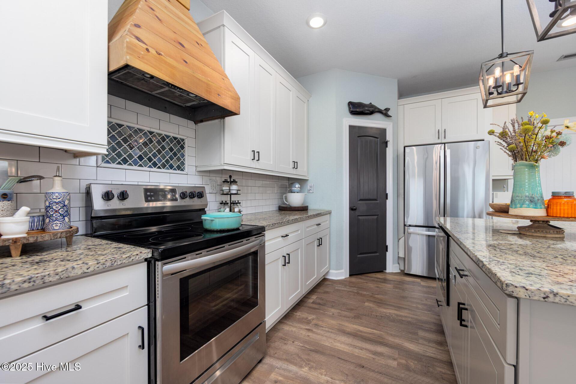 Image 4: 28-113 Pinch Gut - Kitchen-4