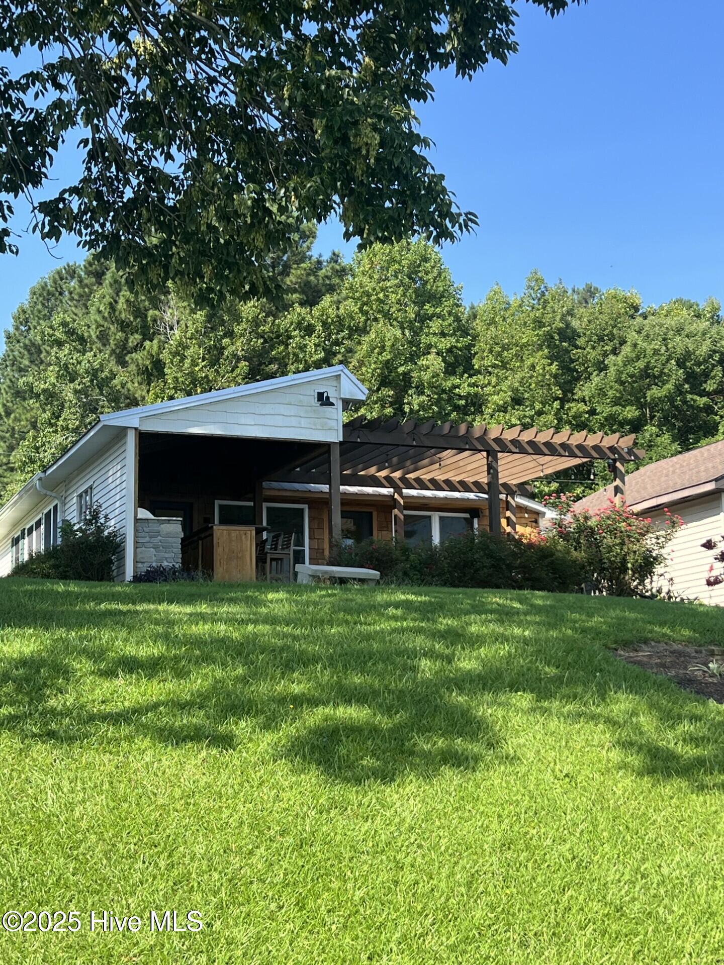 Image 3: Backyard view 2