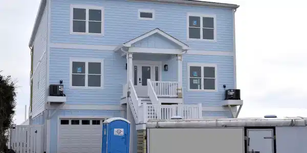 239 Ocean Boulevard W