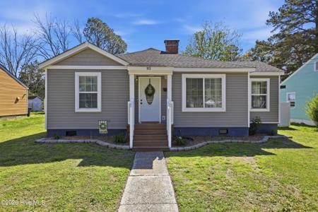 913 Bartlett Avenue